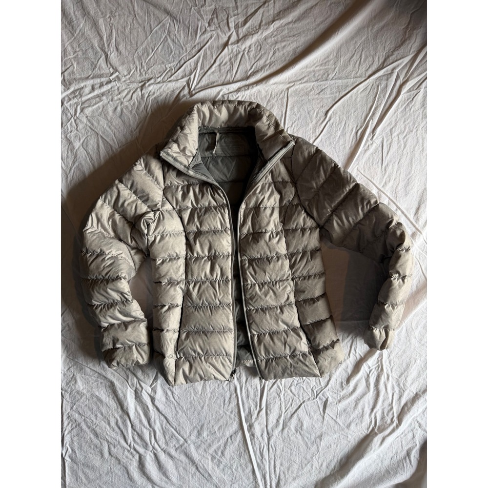 Eddie Bauer EB650 Down Puffer Jacket Womens XS Gray Taupe Full Zip Quilted‎ Coat